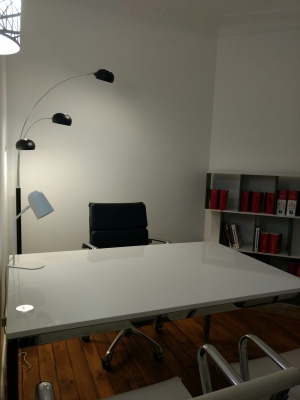 bureau 1.jpg